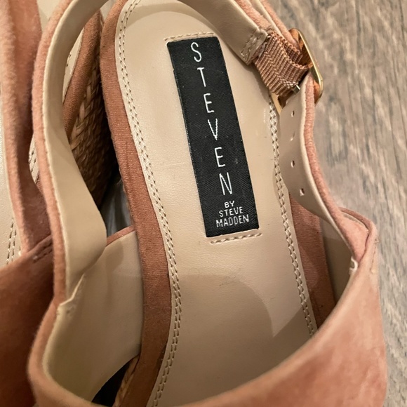 Steve Madden Carmen Wedge Sandal - Picture 3 of 6